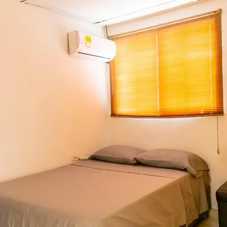Familiar A Pocos Pasos De La Hermosa Bahia De Manga Apartamento Cartagena